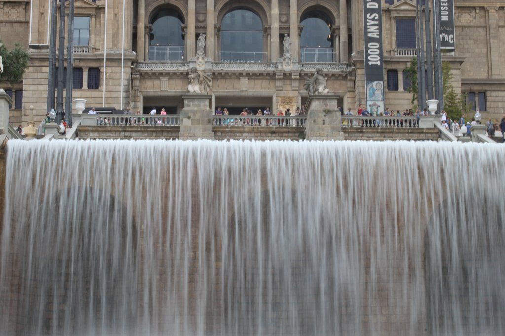 IMG_5652.JPG - Cascades up to  Museu Nacional d'Art de Catalunya 