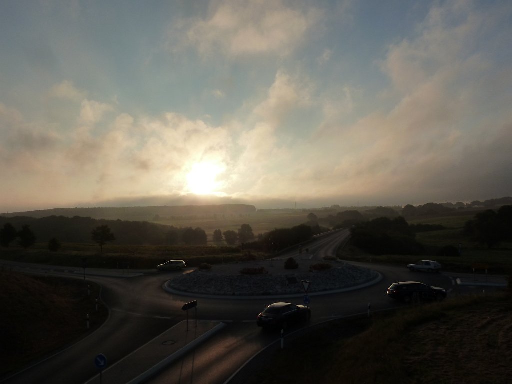 P1130289.JPG - Sunrise