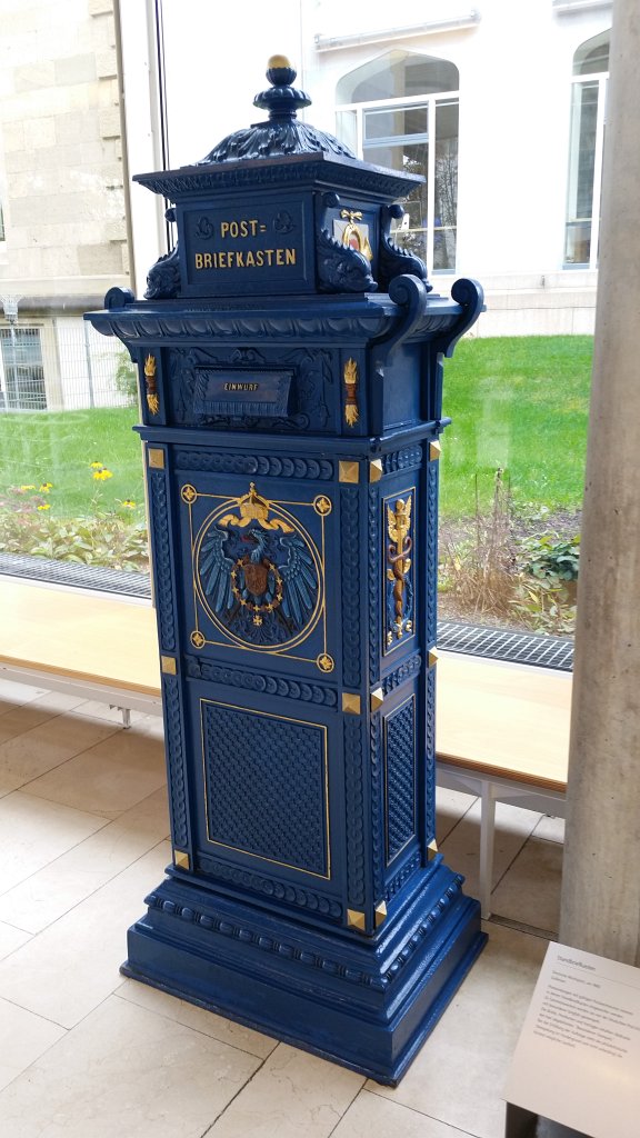 20141026_144154.jpg - Alter Post Briefkasten - Museum für Kommunikation