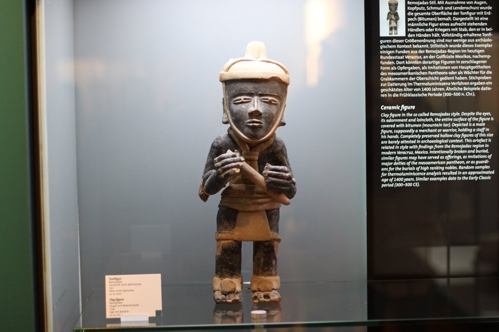 IMG_7453.JPG - Clay figure approx 1400 year olds in the  Chocolate Museum   Cologne 
