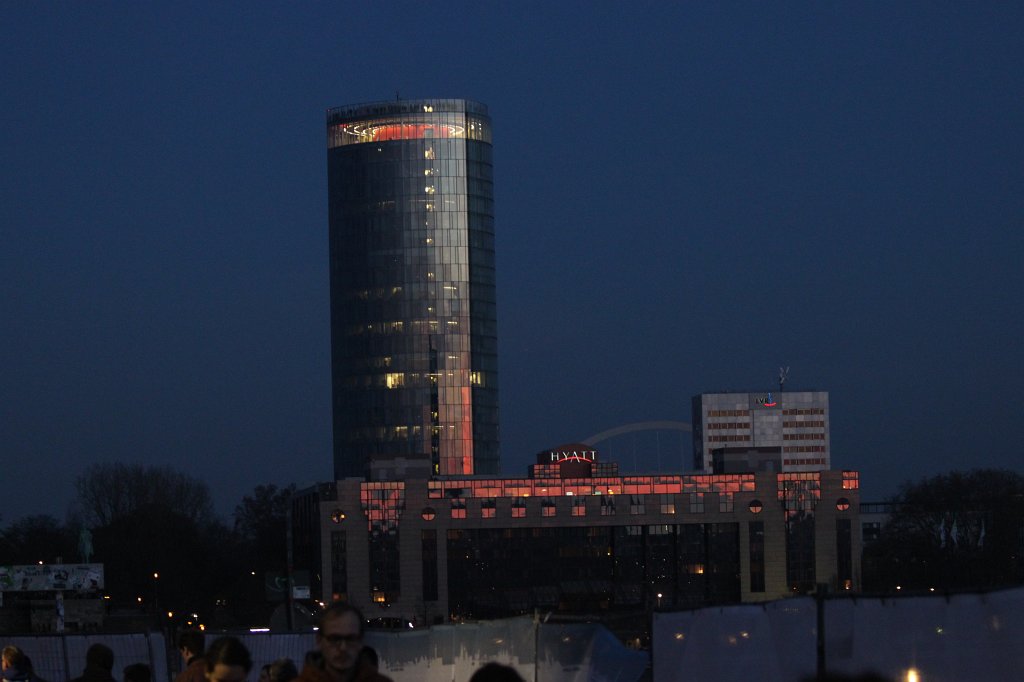 IMG_7532.JPG -  Kölntriangle 