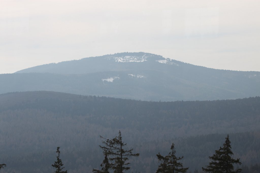 IMG_9010.JPG - Snow on the  Altkönig 