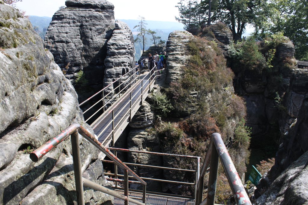 IMG_3782.JPG -  Neurathen Castle 