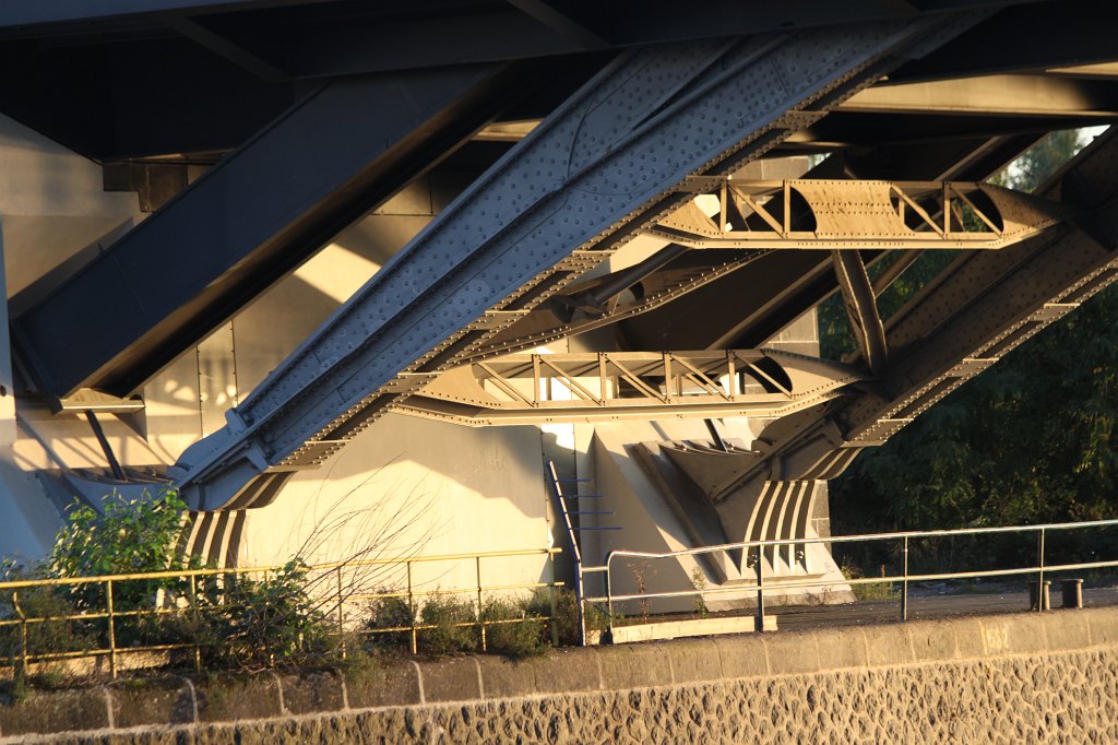 IMG_4790.JPG - Bridge