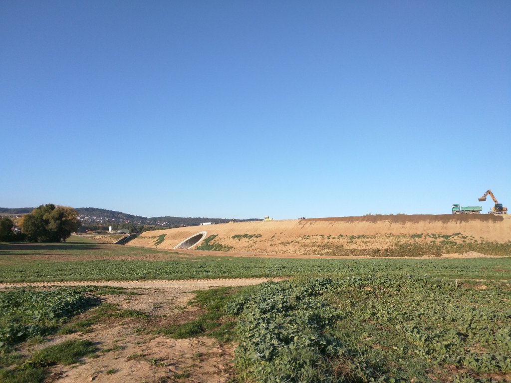 IMG_20150929_084447.jpg - Heisterbach road continuation construction site