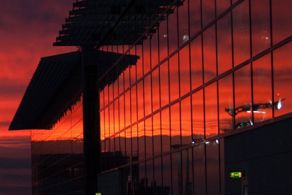 IMG_5464_c.jpg -  Frankfurt Airport  at sunset
