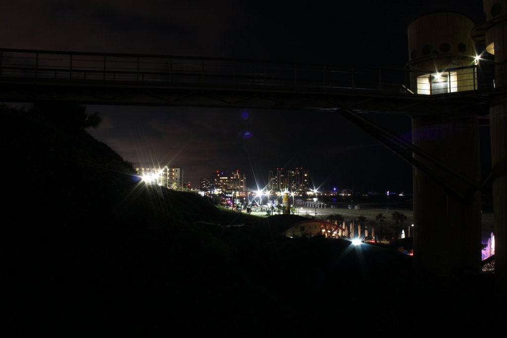 IMG_3221.JPG -  Herzliya  beach at night