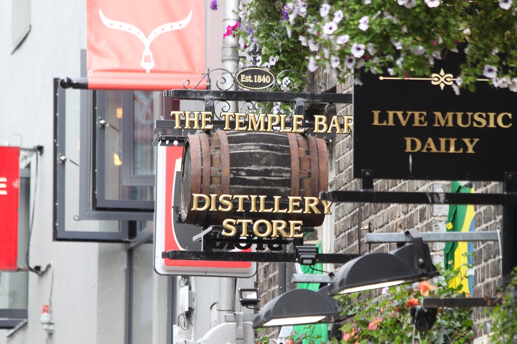 IMG_4169.JPG -  Temple Bar 