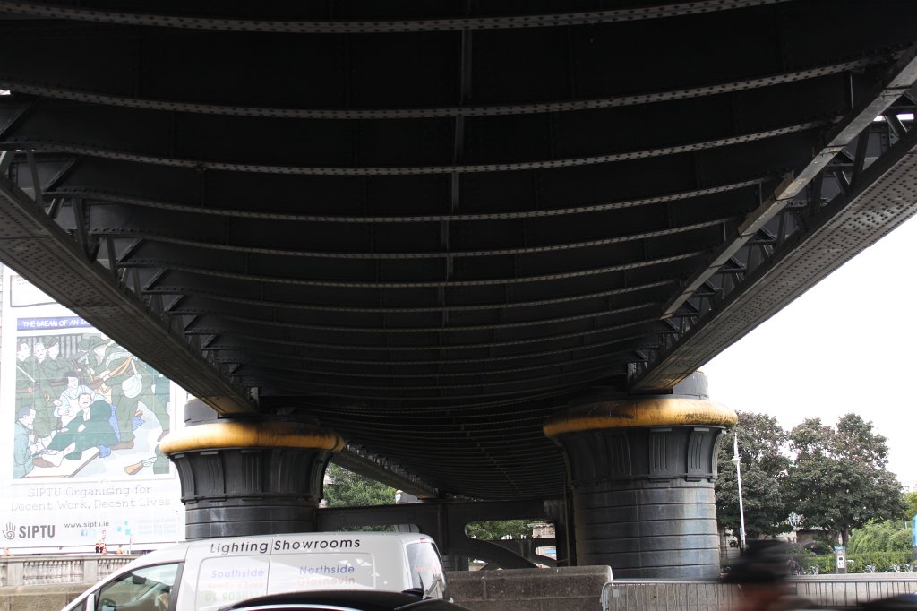 IMG_4190.JPG -  Loopline Bridge 