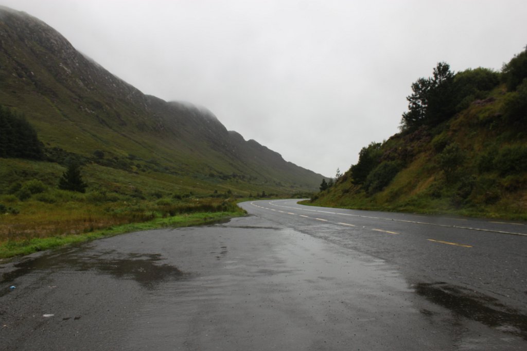 IMG_4635.JPG - Road to Donegal
