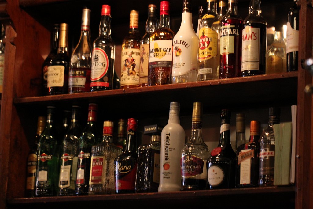 IMG_6502.JPG - Neary's Bar & Lounge, Chatham Street, Dublin, Ireland