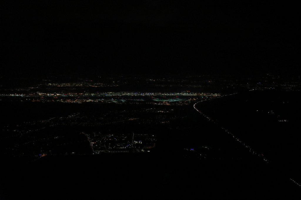 574A1032.JPG -  Frankfurt airport 