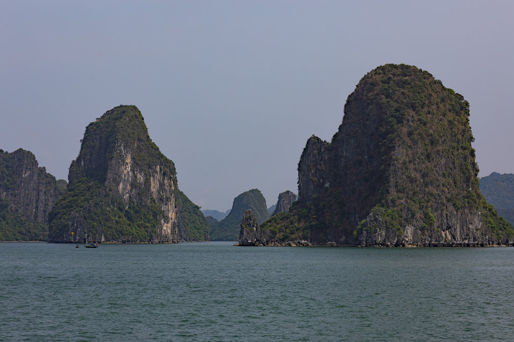 574A6235_c.jpg - Cruising  Hạ Long Bay 