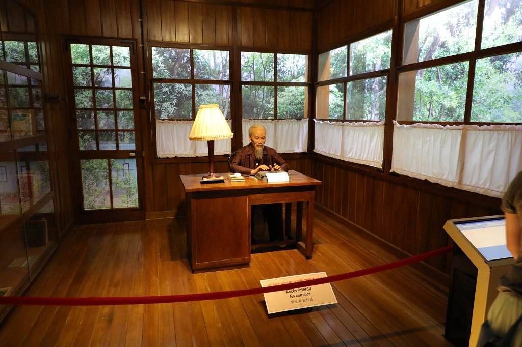 574A6548.JPG -  Ho Chi Minh Museum 