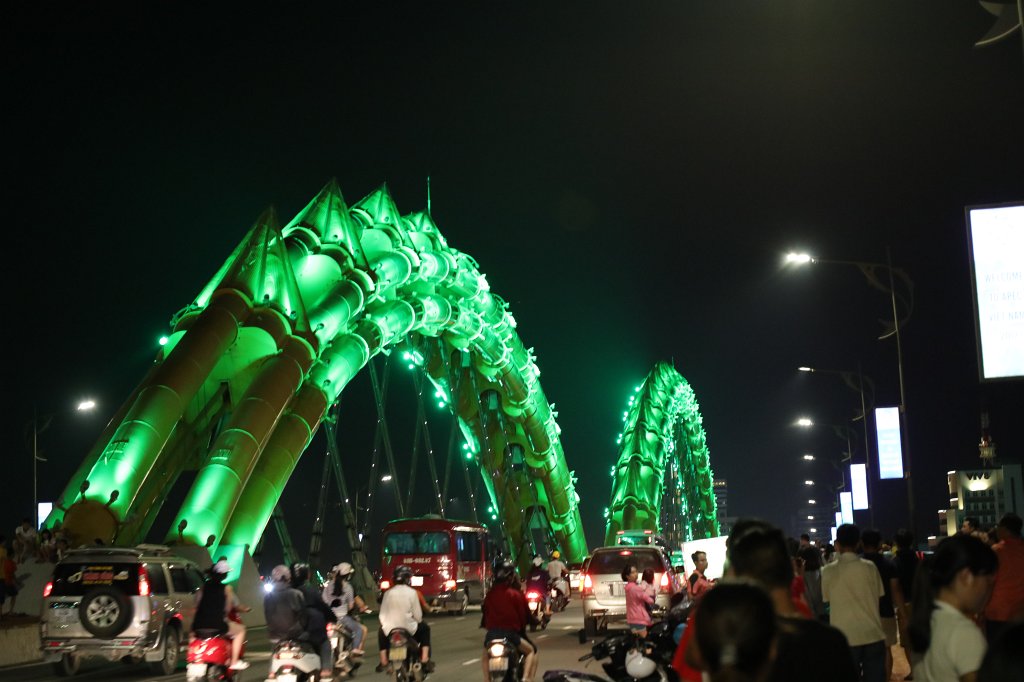 574A7993.JPG -  Dragon Bridge   Danang . Each Saturday and Sunday evening at 9PM the dragon "breathes" fire or water. In our case it was water but still a show.