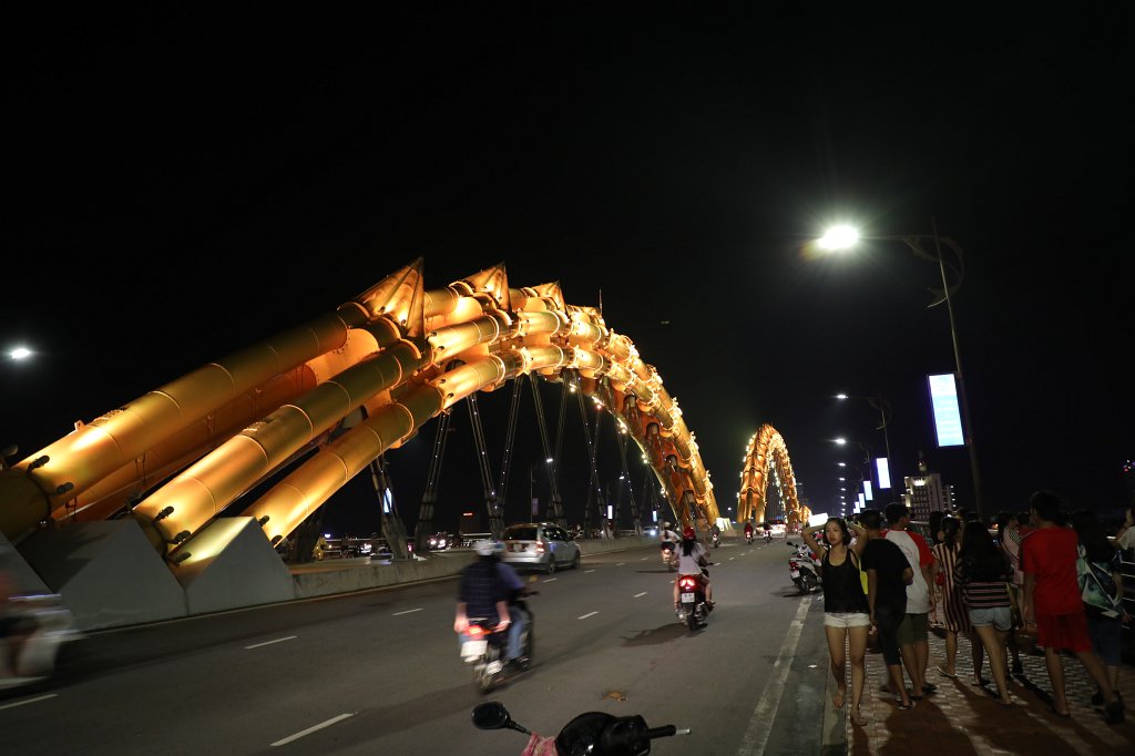 574A7995.JPG -  Dragon Bridge   Danang . Each Saturday and Sunday evening at 9PM the dragon "breathes" fire or water. In our case it was water but still a show.