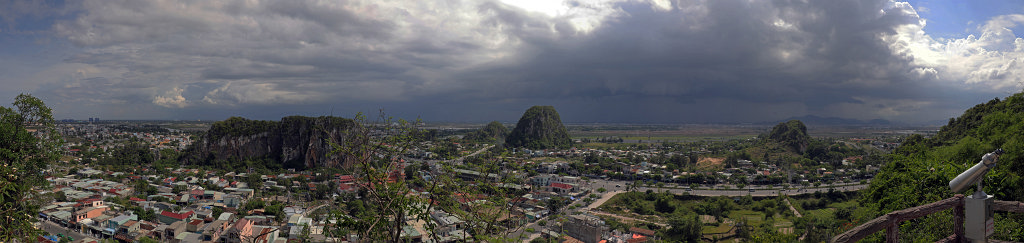 MarbleMountainsPanorama_c.jpg -  Marble Mountains . The marble mountain are a cluster of 5 hills named after the five elements Kim (metal), Thuy (water), Moc (wood), Hoa (fire) and Tho (earth). Thuy Son is the one which is easily accessible, through an elevator, has Buddhist and Hindu grottoes, sanctuaries, pagodas, Xa Loi Tower and a panoramic view on the other marble mountains.