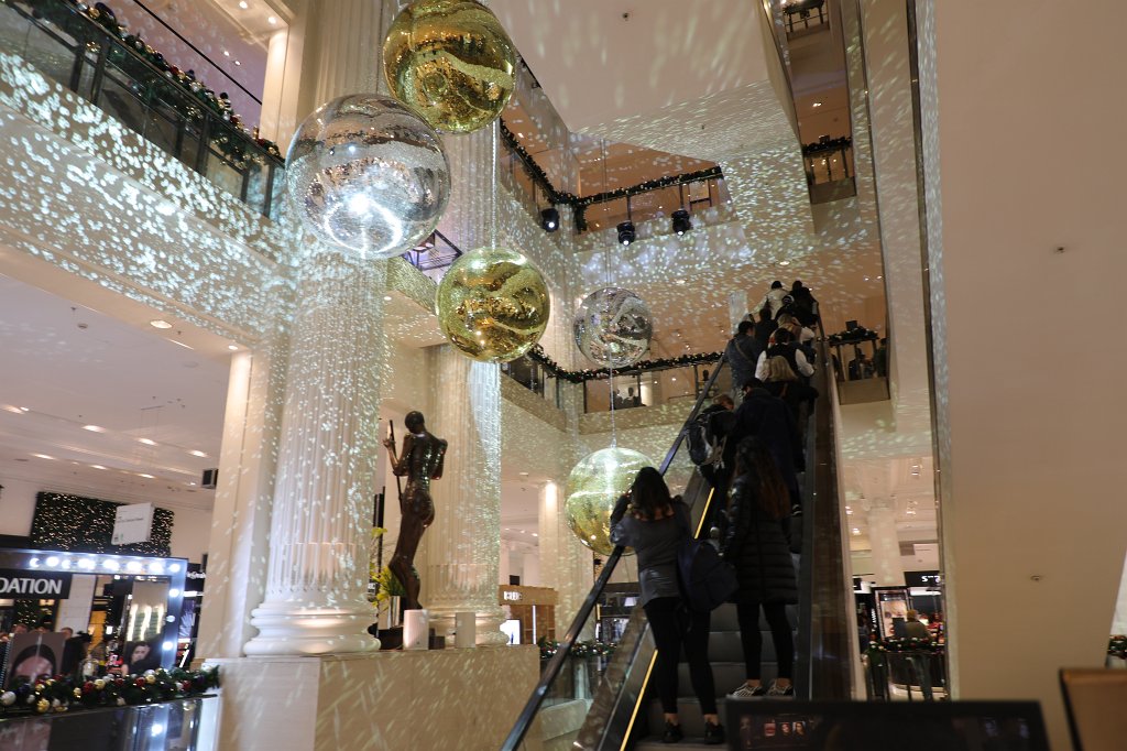 574A0241.JPG -  Selfridges & Co. 