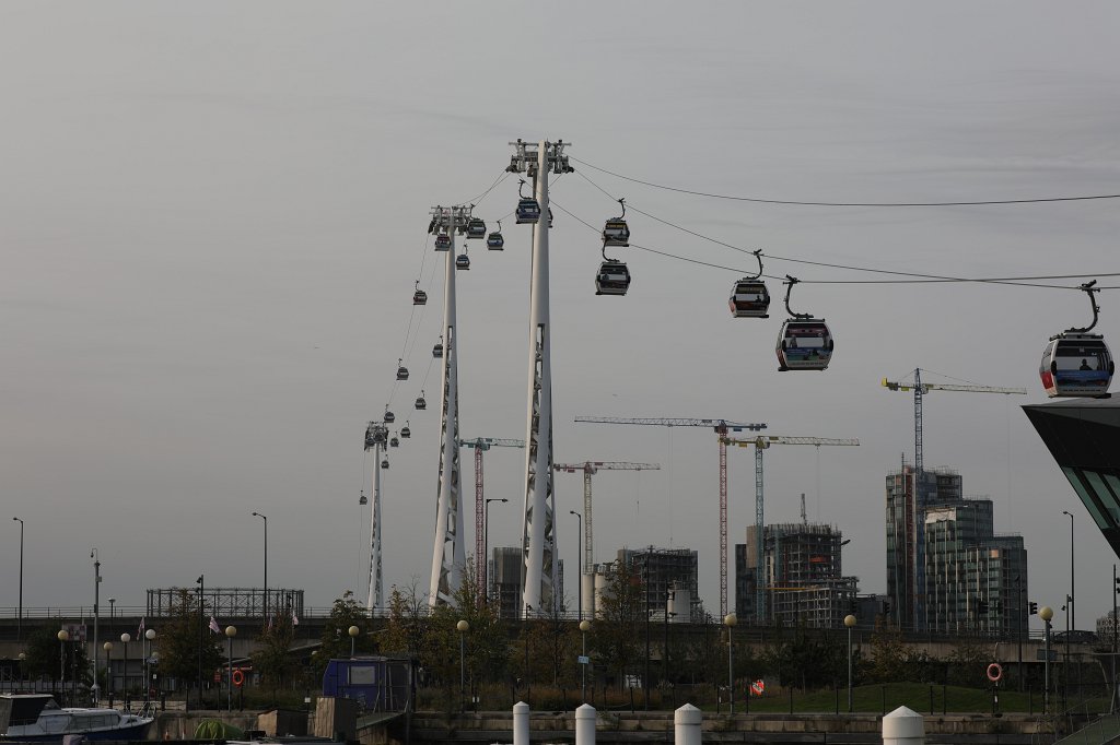 574A9937.JPG -  London Emirates Air Line  (cable car)