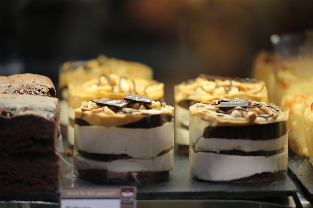 574B0765.JPG - Frankfurt MyZeil Christmas