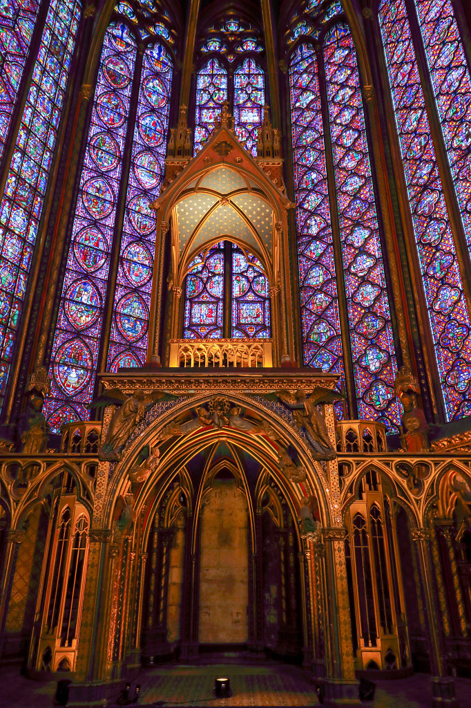 574B1230_c.jpg -  Sainte-Chapelle  upper floor
