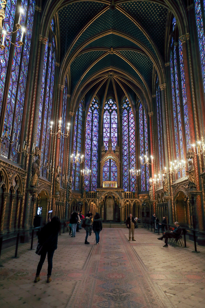 574B1236_c1.jpg -  Sainte-Chapelle  upper floor
