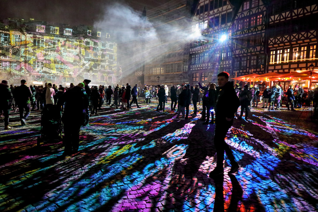 574B2411_c.jpg - Frankfurt  Römerberg  Luminale 2018