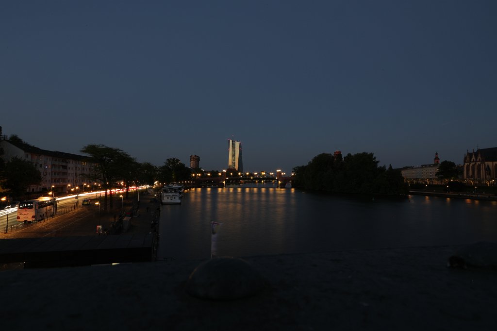 574B3309.JPG - Nacht der Museen in Frankfurt 2018 - Museumsufer