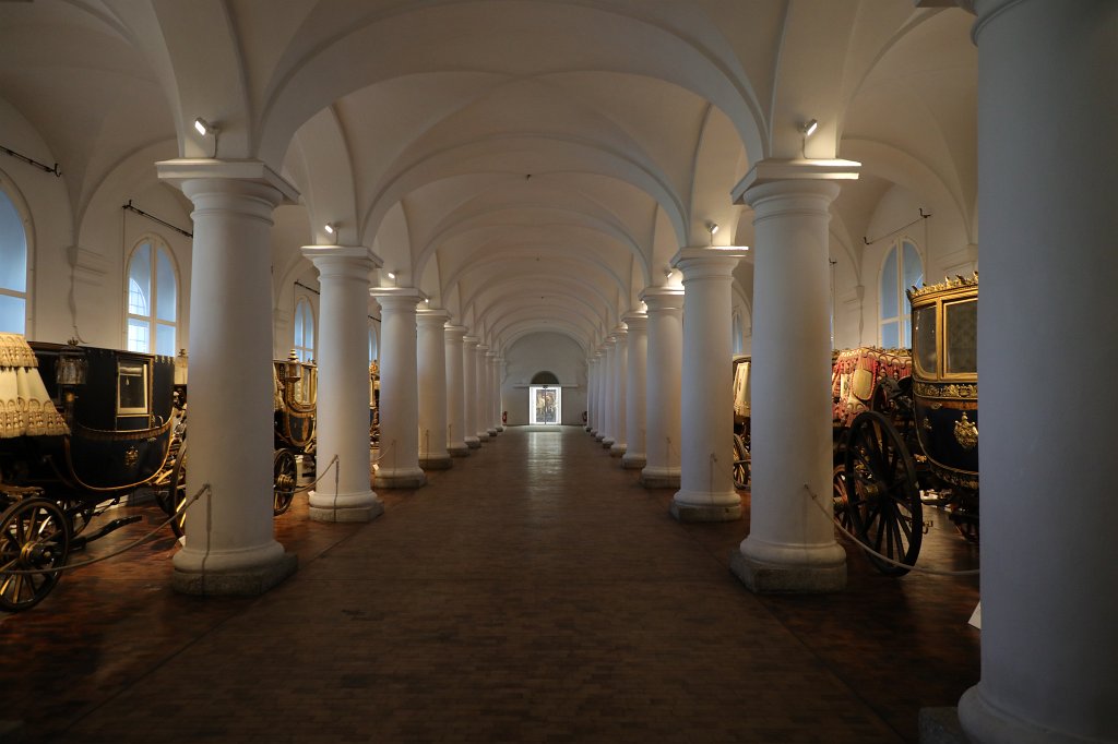 574B5677.JPG - Royal coach and sledge pool at  Nymphenburg Palace  in  Munich 