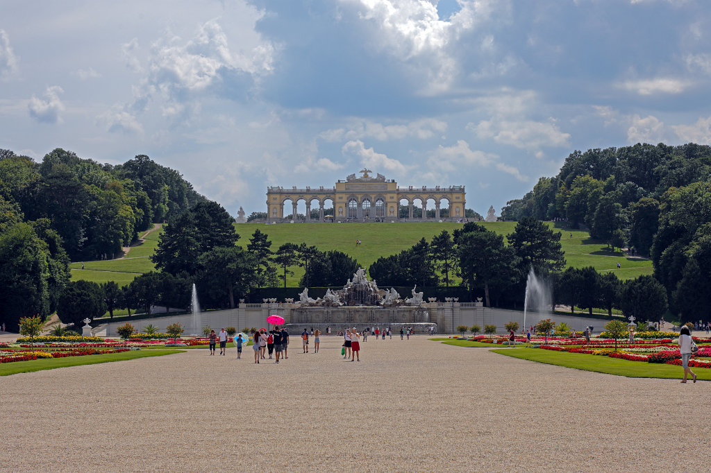 574B6547_c.jpg -  Schönbrunn Palace  ( Schloss Schönbrunn )