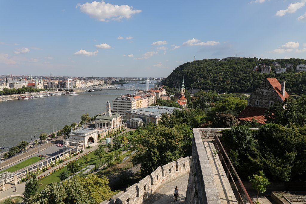 574B6827.JPG -  Burggarten-Basar 