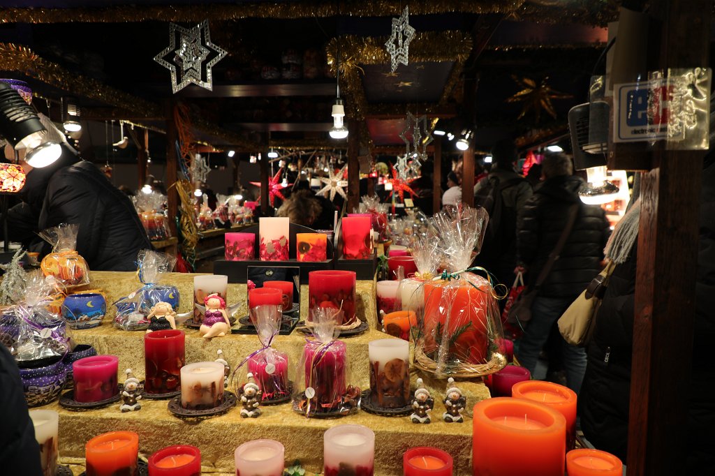 574B8129_c.jpg - Christmas Market  Frankfurt  (Weihnachtsmarkt  Frankfurt ) 2018