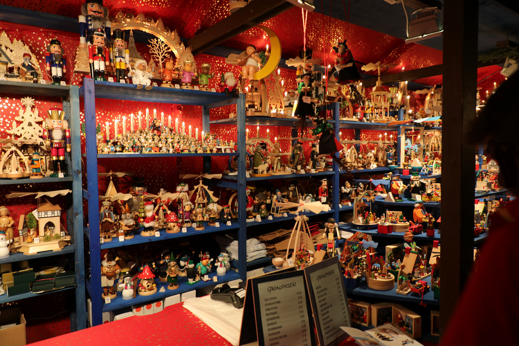 574B8139_c.jpg - Christmas Market  Frankfurt  (Weihnachtsmarkt  Frankfurt ) 2018