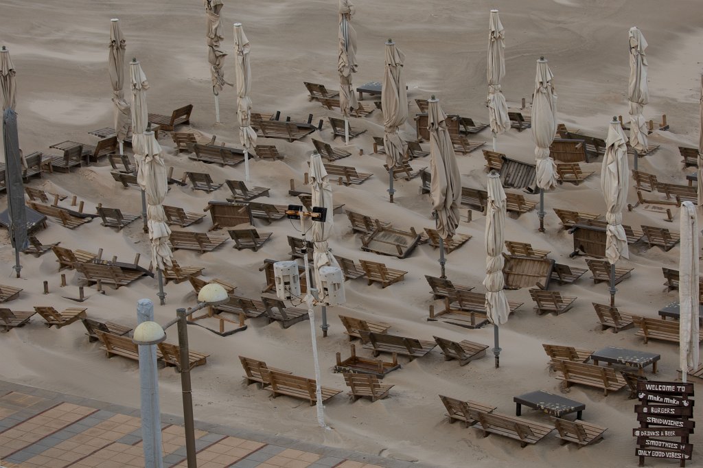 574B8252_c.jpg -  Herzliya  beach