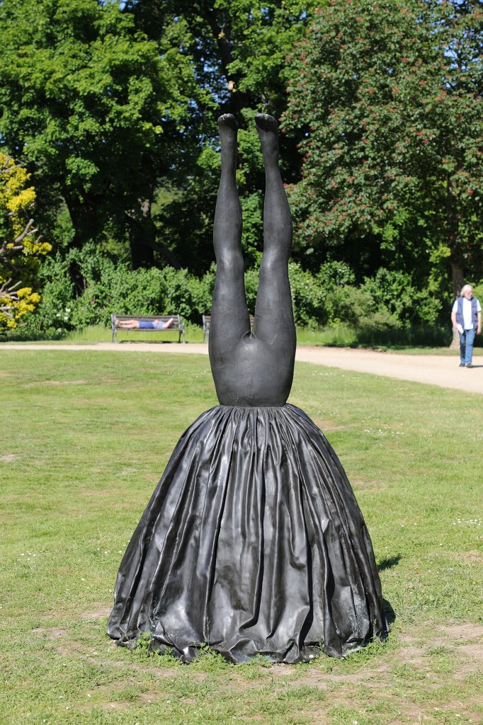 574B9994.JPG - Night, Descend - Charlotte Gyllenhammar -  Blickachsen  12 -  Bad Homburg  2019.