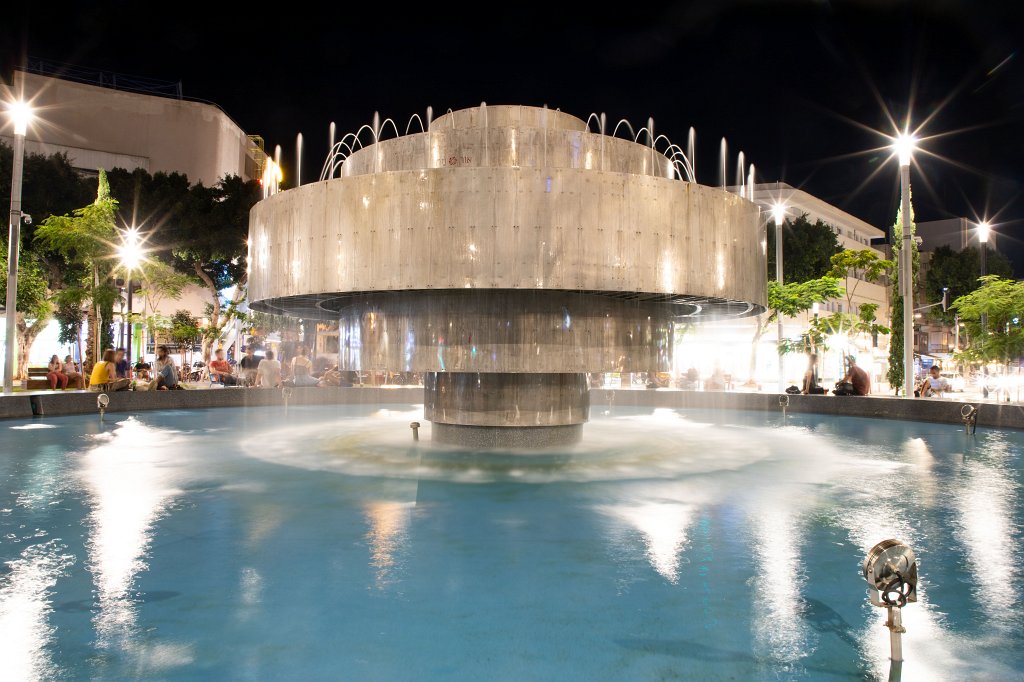 574B3335_c.jpg -  Dizengoff Square 