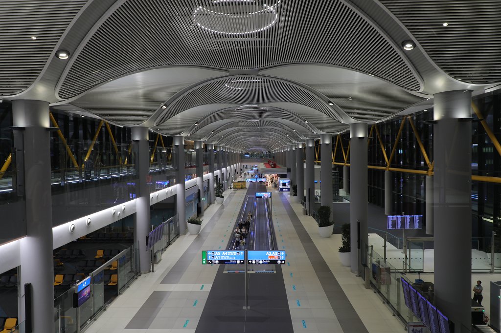 574B3530.JPG -  Istanbul Airport 